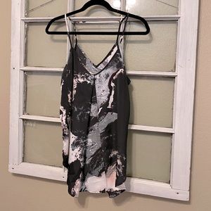 A Pea in the Pod silky tank